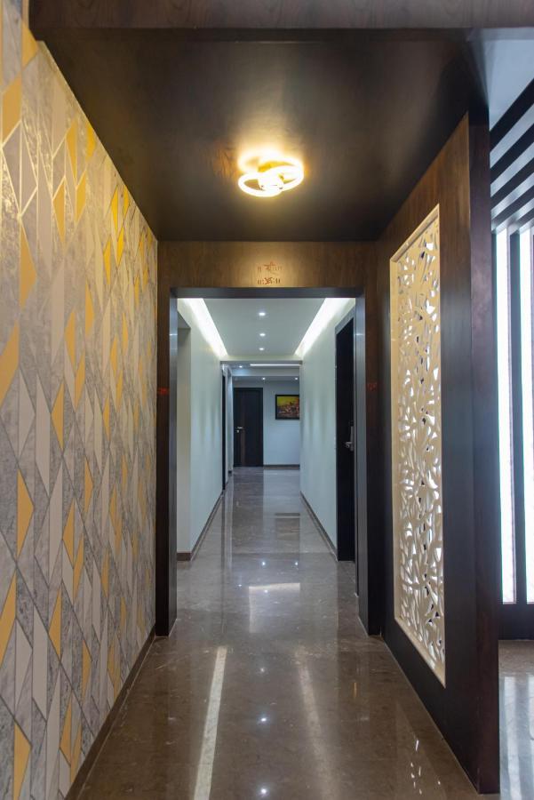 Hotel Royal Livin Varanasi Exterior photo